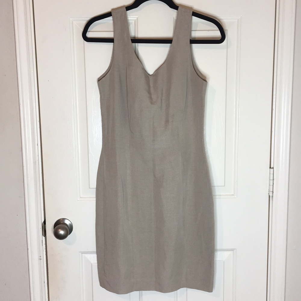 Professional Sleeveless Tan Dress💕